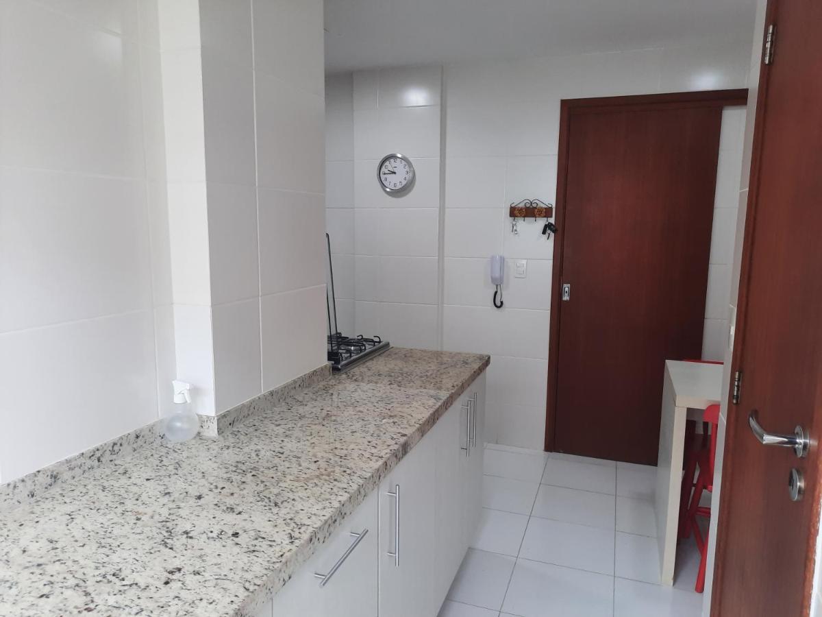 Apartamento Acolhedor Na Praia Do Forte Кабу-Фріу Екстер'єр фото